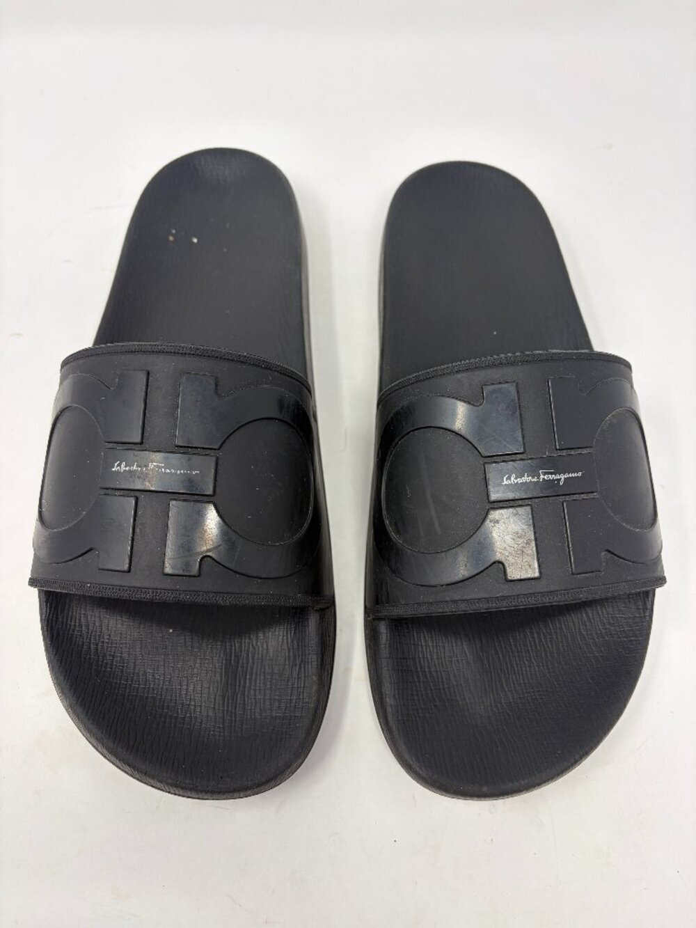 Salvatore Ferragamo men's Groove 2 athletic slides 9 Gancini logo black sandals
